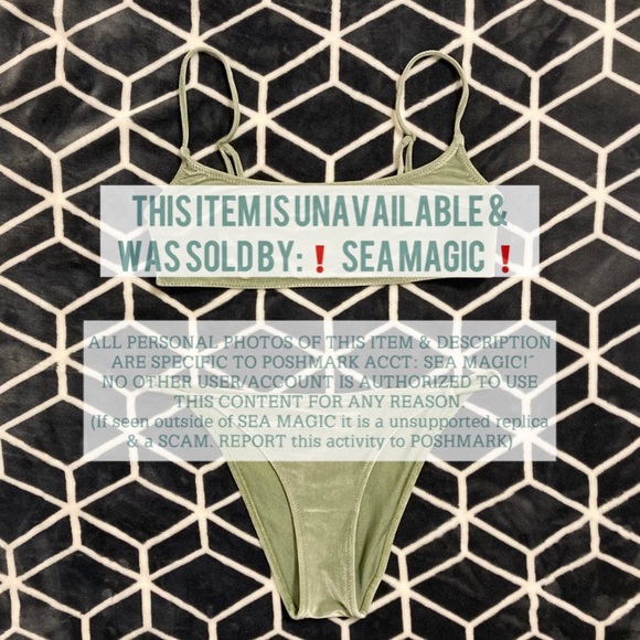 🌺 SOLD 🌺 Triangl Kiara Velvet Bikini Set - Picture 4 of 14